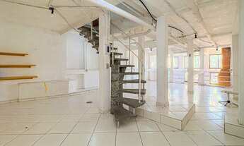 Imagem: 3 dormitórios na Rua Jaime Ferreira Da