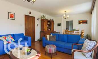 Imagem 7: 4 dormitórios na Rua Ministro Godói