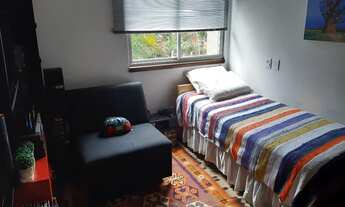 Imagem 2: 3 dormitórios na Rua Caiubi