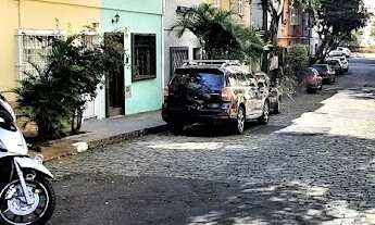 Imagem 5: 4 dormitórios na Rua Professor Miguel Milano