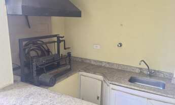 Imagem 3: 4 dormitórios na Rua Itapeti