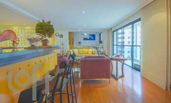 Imagem 2: 3 dormitórios na Rua Professor Tamandaré Toledo