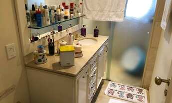 Imagem 6: 4 dormitórios na Rua álvaro Luís Roberto De Assumpção