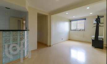 Imagem: 3 dormitórios na Rua Carlos Lisdegno Carlucci