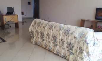 Imagem 2: 3 dormitórios na Rua Itambé