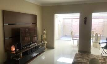 Imagem 3: 3 dormitórios na Rua Antônio Ambuba