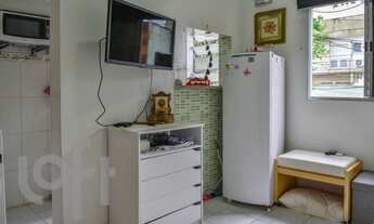 Imagem 2: 1 dormitório na Rua Dos Lírios