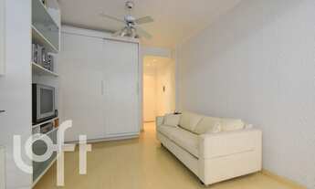 Imagem 4: 1 dormitório na Rua Vitorino Carmilo