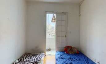 Imagem 4: 2 dormitórios na Rua Guaianases