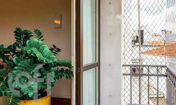 Imagem 6: 3 dormitórios, 1 suítes, 2 banheiro, 2 vagas na garagem, 127M² de Área Construída