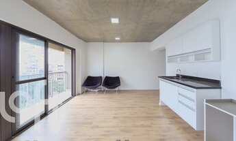 Imagem 4: 1 dormitório, 1 suítes, 1 banheiros, 44M² de Área Construída