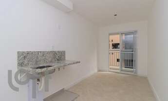 Imagem 2: 1 dormitório na Rua Alves Guimarães