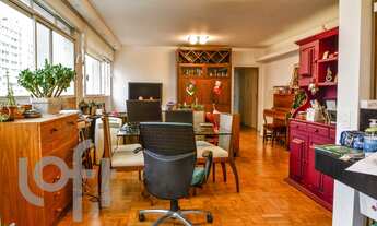 Imagem 2: 3 dormitórios na Rua Doutor Renato Paes De Barros