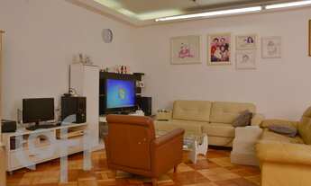 Imagem 3: 4 dormitórios na Rua Julio Conceição