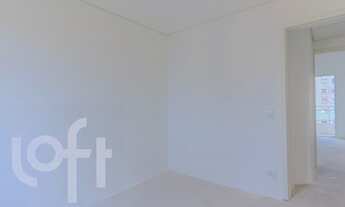 Imagem 4: 3 dormitórios, 1 suítes, 2 banheiro, 1 vaga na garagem, 90M² de Área Construída