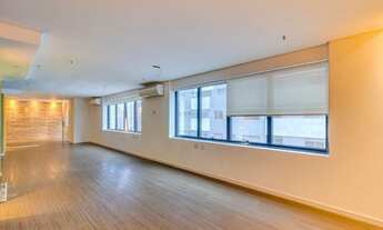 Imagem: 1 banheiros na Avenida Macuco