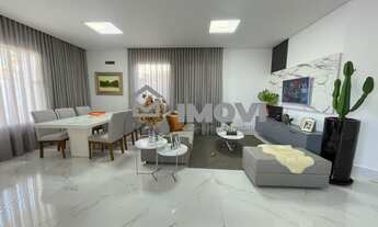Imagem 5: MARAVILHOSA CASA LINEAR NA 2ª QUADRA DO MAR EM INTERLAGOS. 190M²