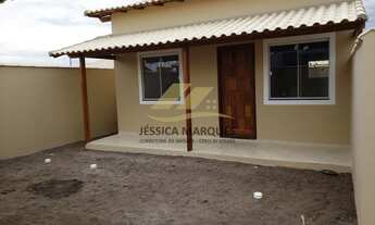 Imagem: Belíssima casa de 2 quartos e com área