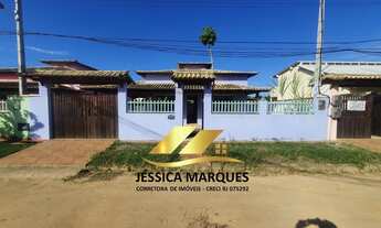 Imagem: Linda casa com 2 quartos próximo à praia