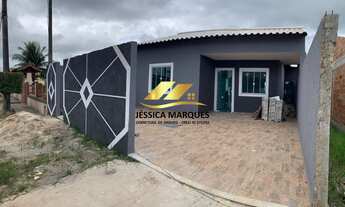 Imagem 3: Linda casa com acabamento moderno composta por 2 quartos com piscina e área gourmet em Una