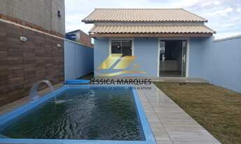 Imagem: Linda casa de 2 quartos, piscina e área