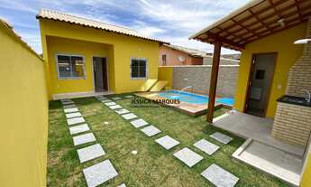Imagem: Linda casa com 2 quartos, piscina e área