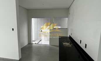 Imagem 5: Linda casa à venda com 2 quartos em Jardim Mariléa - Rio das Ostras - RJ