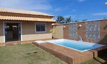 Imagem: Linda casa de 2 quartos, piscina e área