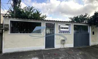 Imagem: Casa Ampla com Segunda Residência e Quintal