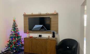 Imagem 2: CASA COM PORTEIRA FECHADA E MEGA-TERRENO COM QUASE 300m²