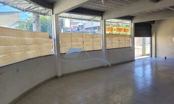 Imagem 5: Oportunidade Imperdível no Conjunto Campinho! Ponto Comercial com 90m² Perto da Avenida Br