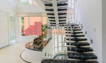 Imagem 2: 4 dormitórios na Avenida Omar Daibert