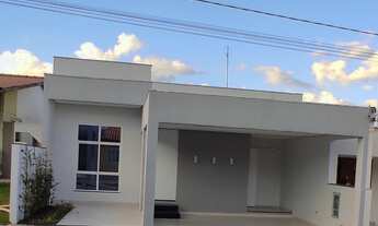 Imagem 1: Casa reformada para venda no Sim com 3 quartos