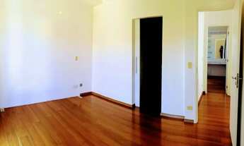 Imagem 7: Alugo casa com 360 m², 4 suítes, 7000 o pacote!