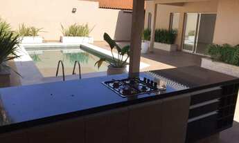 Imagem 3: Casa de Luxo em Condomínio Alphaville, 4 suítes, 3 salas, 6 vagas - Santana de Parnaíba-SP