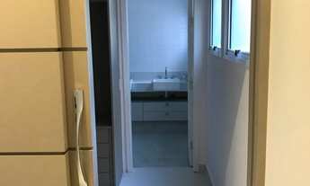 Imagem 6: Casa de Luxo em Condomínio Alphaville, 4 suítes, 3 salas, 6 vagas - Santana de Parnaíba-SP