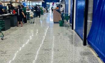 Imagem 2: LOJA INTERNA NO SUPERMERCADO MONTE SERRAT - CAXAMBU