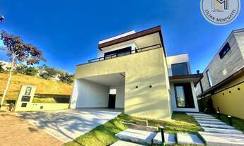 Imagem: Sobrado com 3 suítes e armários planejados