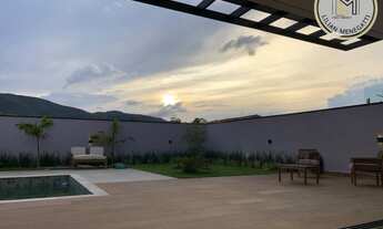 Imagem 5: Sobrado com 3 suítes e escritório e 1 quarto no térreo. Condomínio Brisas Jundiaí. Malota