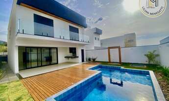 Imagem 2: Sobrado com 3 suítes em acabamento Alto Padrão com piscina e planejados. Condomínio Brisas