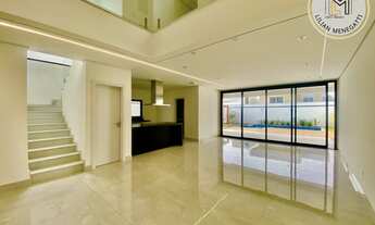 Imagem 6: Sobrado com 3 suítes em acabamento Alto Padrão com piscina e planejados. Condomínio Brisas