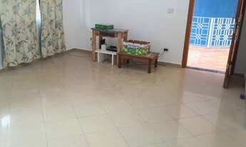 Imagem 4: Jardim do Lago Jundiaí. Venda de casa com 3 dormitórios e suíte, amplo salão, sauna. Próxi