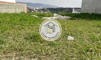 Imagem 2: Terreno Plano com 450 metros, sem vizinhos de fundo. Condomínio Terras de Jundiai. Ao lado