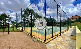 Imagem 7: Terreno Plano com 633 metros, sem vizinhos de fundo. Condomínio Terras de Jundiai. Ao lado