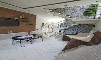 Imagem 6: Sobrado com 4 dormitórios, escritório, área gourmet e piscina. Em frente ao clube. Condomi