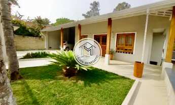 Imagem 2: Chácara com 3 quartos, suite com closet. Churrasqueira. Área gourmet. Piscina. Fogão a len