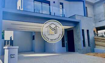 Imagem: Casa em condomínio com 4 suítes. Área