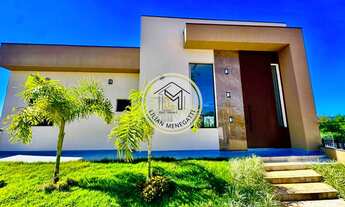 Imagem 2: Casa em condomínio com 3 quartos, suíte com closet. Janelas automatizadas. Lavabo. Quintal