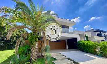 Imagem 4: Linda casa com 3 quartos, 3 suítes. Piscina. Escritório. Churrasqueira. Hidromassagem. Sem