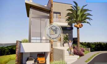 Imagem: Casa com 4 suítes. Área gourmet. Escritório